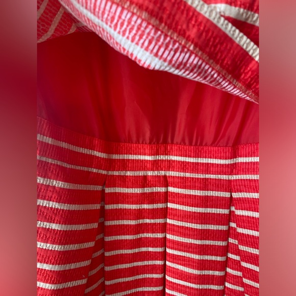 Taylor Romantic overlay stripe one piece pleated midi dress size 6 - Picture 4 of 7